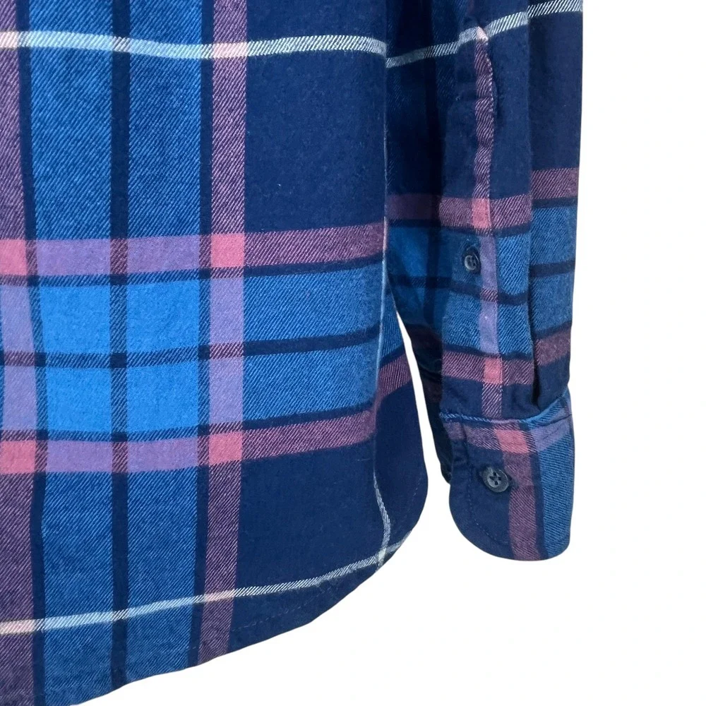 Quicksilver‎ Men Large Flannel Blue Pink Plaid Long Sleeve Button-Up Regular Fit